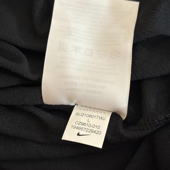 Nike T-Shirt Women's Large Black Textured Dri-Fit Double V Short Sleeve Active - Picture 8 of 9